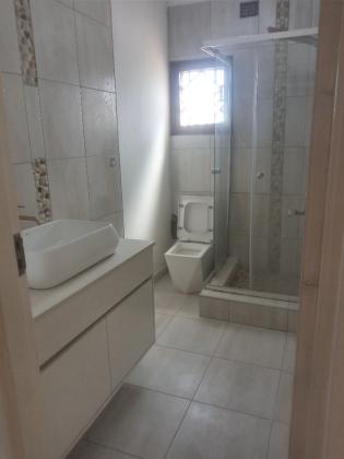 VENDO MORADIA T3 MATOLA GARE PROXIMO ESTRADA