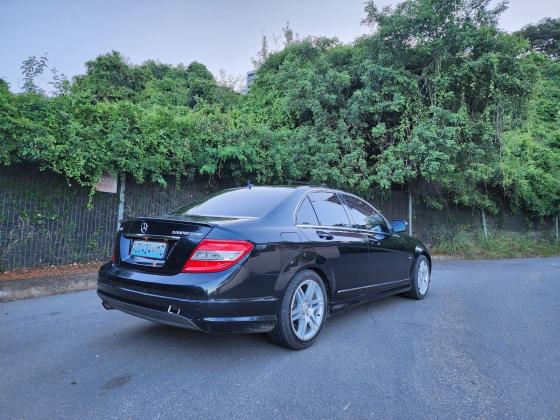 MERCEDES BENZ C200