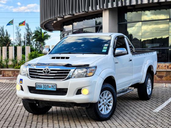 Toyota Hilux cabine simples 2014