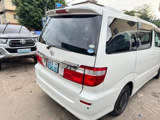 TOYOTA ALPHARD 2008