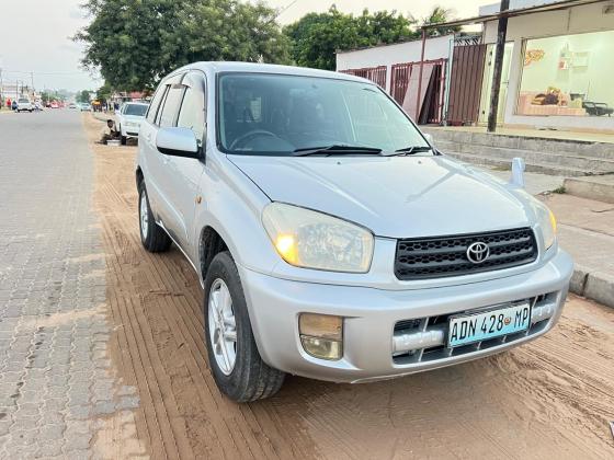 TOYOTA RAV4