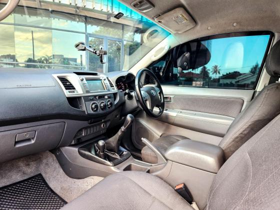 Toyota Hilux cabine simples 2014