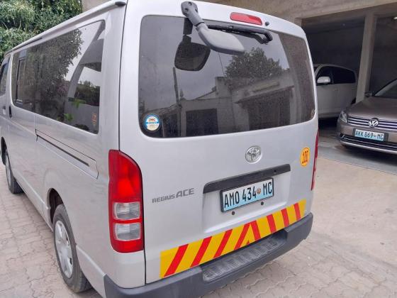 Toyota HIACE Quantum 1KD