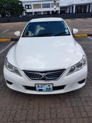 Toyota Mark X 2011