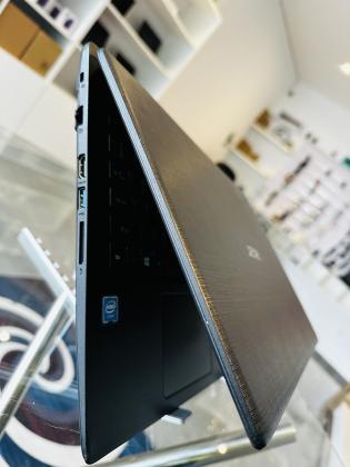 Acer Aspire 315-31 Intel Celeron N3350 2GB DDR4 SDRAM ,500 GB SSHD , 15.6 Display FHD ,intel UHD Graphics , Bateria Excelente 4Horas + Carregador Incl