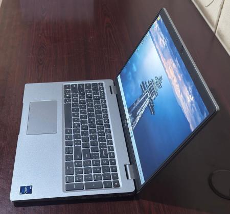 Dell Precision Mobile Workstation 3570 i7 12th 16GB 512GB Nvidia Quadro T550 4GB