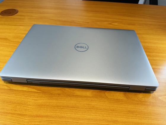 Dell Pricision 3571 Graphical and Workstation Machine Intel Core i7-12800H  (20 CPUs)2.40 GHZ, 32 GB DDR5 SDRAM 512 GB SSD NVMe Intel UHD Graphics NVi