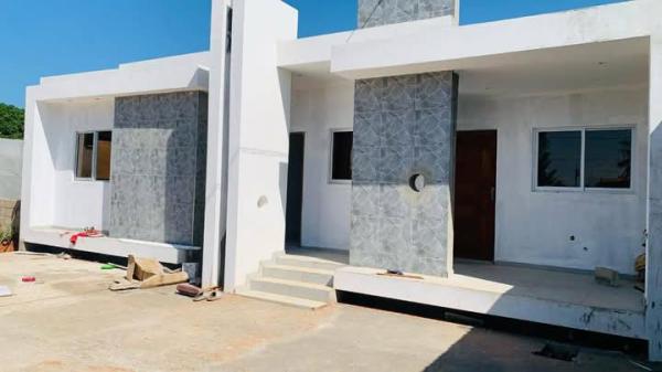 VENDO MORADIA T2 | NOVA
