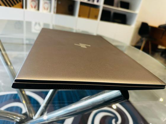 HP Zbook 15U G5 Graphical Workstation i7 8th 8GB RAM 256Gb SSD MAD Radeon Pro WX 3100
