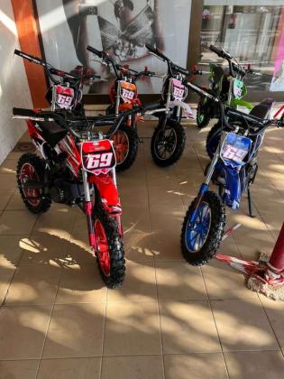 ♥️Mini moto 49cc a gasolina (6 a 12 anos) 0KM