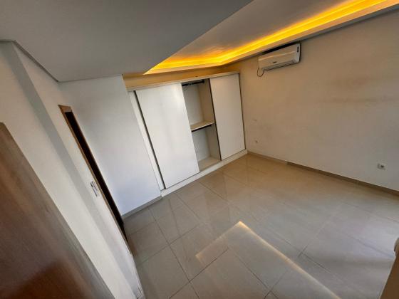 ARRENDO APARTAMENTO T1 SEM MOVEIS