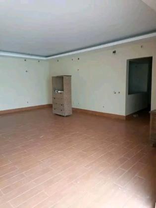 VENDO MORADIA T5