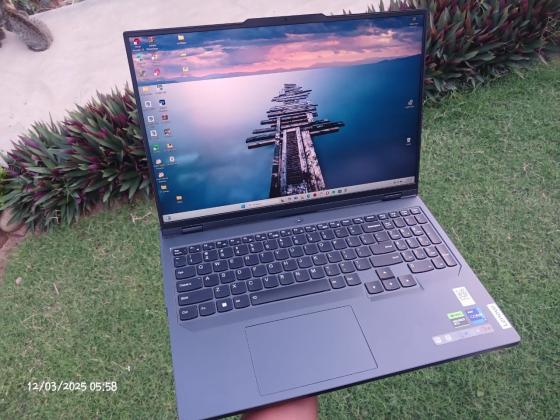Laptop Gamer Lenovo Legion Pro 7 i9 13th 16GB RAM 1TB SSD Nvidia GeForce RTX 4060 8GB