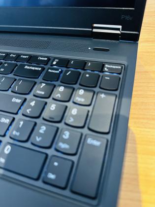 Laptop lenovo Thinkpad P16v WorkStation And Touchscreen Machine  Concebido para Programas pesadíssimos 13th gen intel core i7-13700H (20 CPUs) 2.4ghz