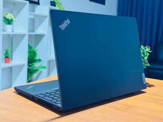 Lenovo Thinkpad E15 i5 10th 8GB RAM 256GB SSD