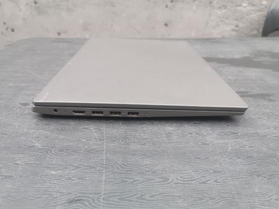 Lenovo V15 i5 10th 8GB RAM 256GB SSD