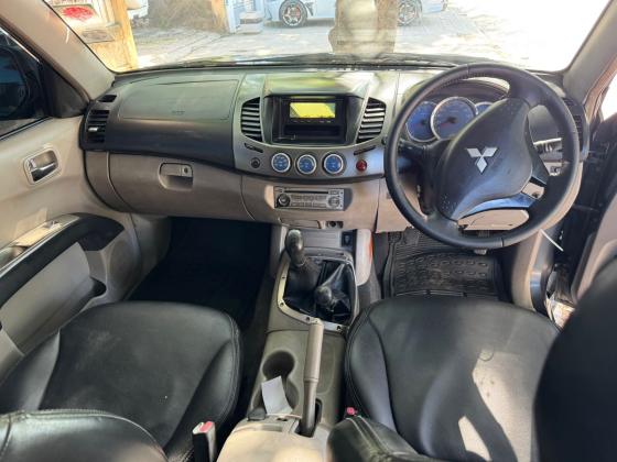 Mitsubishi Triton 2.5cc Diesel 4X4