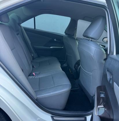 Toyota Camry 2013