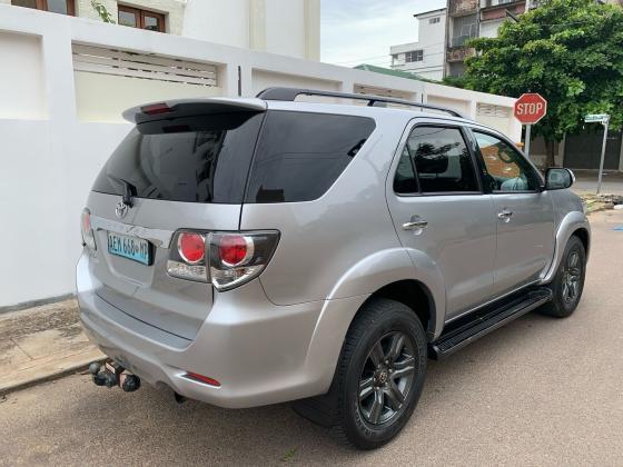 Toyota Fortuner 2015 3.0 D4D