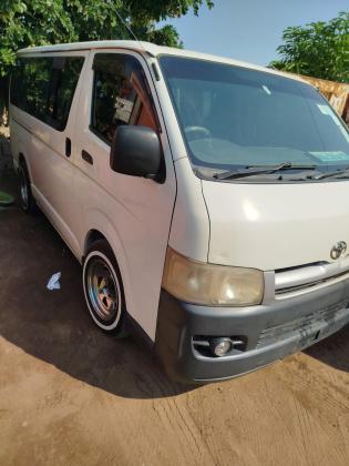Toyota Quantum Motor so aquece