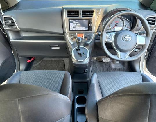 Toyota Ractis 2013 1.5 Recem chegado