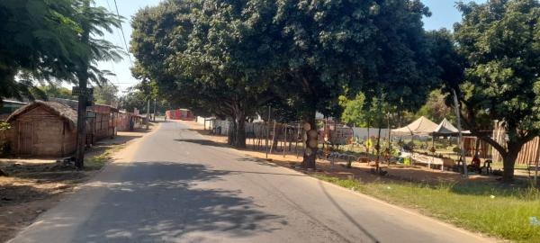 TRESPASSE DE UMA EXCELENTE  PROPRIEDADE 15X45 NA BERMA DO RIO INCOMATE NA VILA DE MARRACUENE  PRÓXIMO  A PONTE DE MACANETA  》 A propriedade esta local
