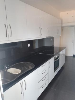 VENDE-SE APARTAMENTO T3 POLANA, JULIUS NYERERE*