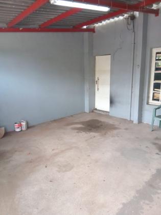Vende se Duplex T3 perto da junta