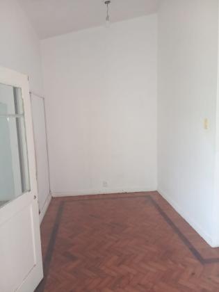 Vende se Duplex T3 perto da junta