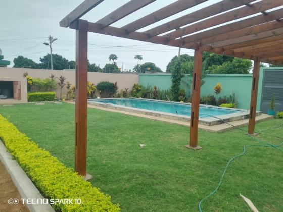 VENDE-SE MORADIA LUXUOSA T3 NA MOZAL
