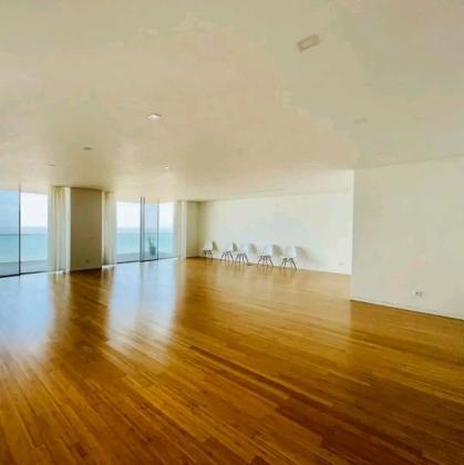 Vende se T4 no Zen Luxo Total