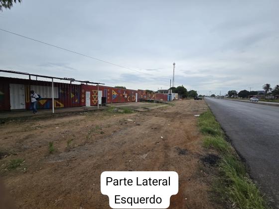 VENDE-SE UMA PROPRIEDADE 70X60 NA BERMA DA ESTRADA N1 PRÓXIMO A PONTE DE MARRACUENE   》 A propriedade  esta localizada  no Municipio de Marracuene  》
