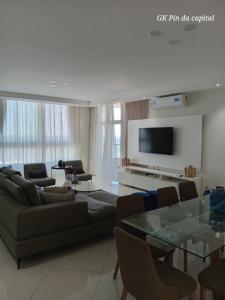 Arrenda-se AP T3 Mobilado n condomínio Beach front n Marginal