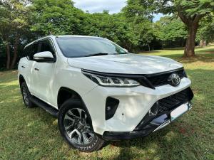 TOYOTA | FORTUNER VX | 2023 | DIESEL | 4×4 🎁