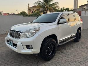 Toyota | Land Cruiser Prado TZ.G | 2011 | 4.0 | 4×4