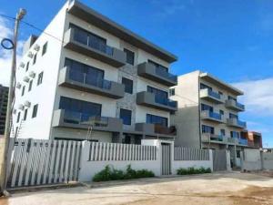 Vende-se apartamento, tipo3 no bairro da costa do sol continuidade do triunfo 2 condomínio Lua e Ma