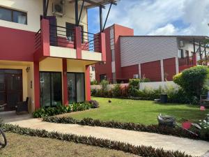 Arrenda-se uma moradia tipo 5 no condomínio bela vista na sommershield 2