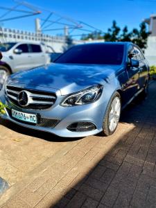 Mercedes Benz E200-Class 2015 Recém importado