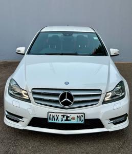acaba de chegar Mercedes Benz classe c200