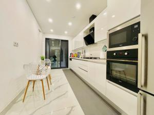 Arrenda-se Apartamento tipo3 no orquídeas _Sommerschield rua João de barros, próximo ao parquinho