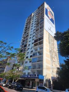 VENDE-SE APARTAMENTO TIPO-3, 2 WC'S, 14⁰ ANDAR COM ELEVADOR NOVO 24H NA POLANA DEPOIS DO MIMO'S CO