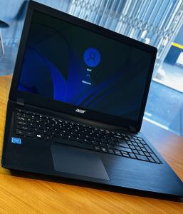 Acer Acer Aspire 315-31 Intel Celeron N3350 2GB DDR4 SDRAM ,500 GB SSHD , 15.6 Display FHD ,intel UH