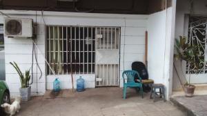 Garagem na Av.Patrice Lumumba
