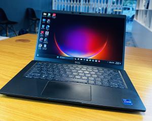 Lap Super Limpo Dell Latitude 7320 UltraBook Machine Touchscreen  Display  ,Intel Core i7-1185G7 vPr
