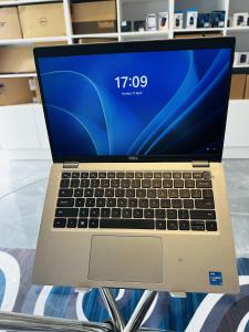 UltraBook Machine Dell Latitude 5420 11Th Generation  Intel core I5-1135U 8  CPUs ,8 GB DDR4 SDRAM,2