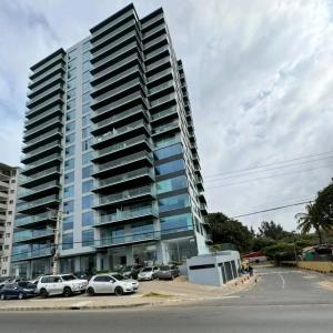 Vende se T4 no Zen Luxo Total