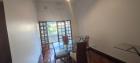 ARRENDA-SE APARTAMENTO T2 MOBILADO NO BAIRRO CENTRAL, 1° ANDAR.