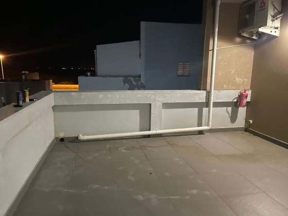 Vende-se Magnífico penthouse num condomínio na costa do sol, Sun rise-Av marginal