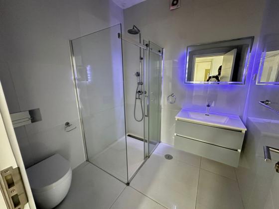 Vende-se apartamento, tipo3 no bairro da costa do sol Dona Alice