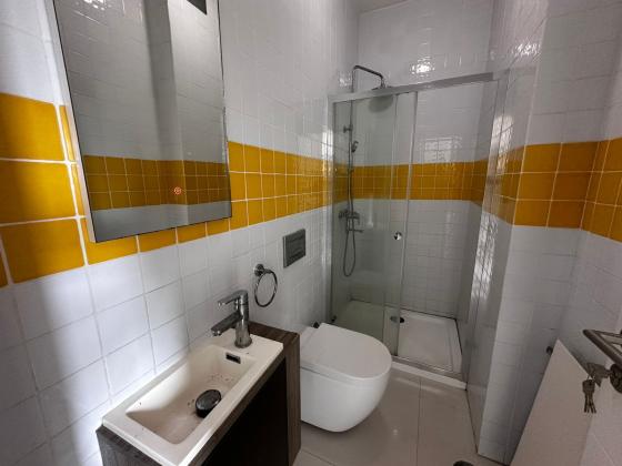 Vende-se apartamento, tipo3 no bairro da costa do sol Dona Alice